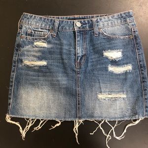 Aeropostale Real Denim High-Rise Mini Skirt distressed/ripped Size 2 Medium wash